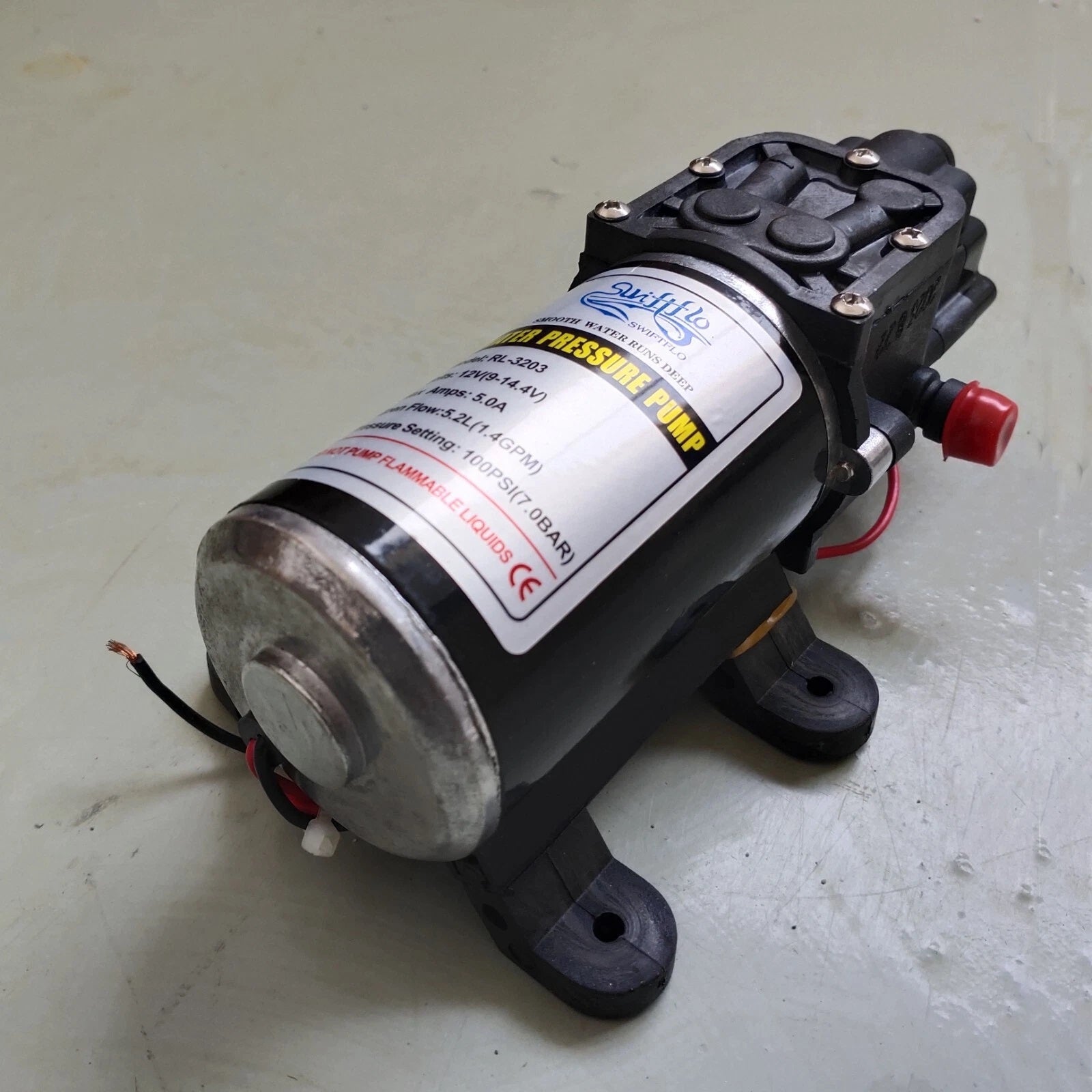 12VDC Water Pump Diaphragm Self Priming Sprayer RV Camper Marine Boat Shower